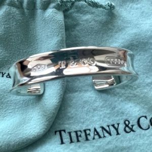 RARE AUTHENTIC Tiffany and Co. 1837 Medium Silver Cuff